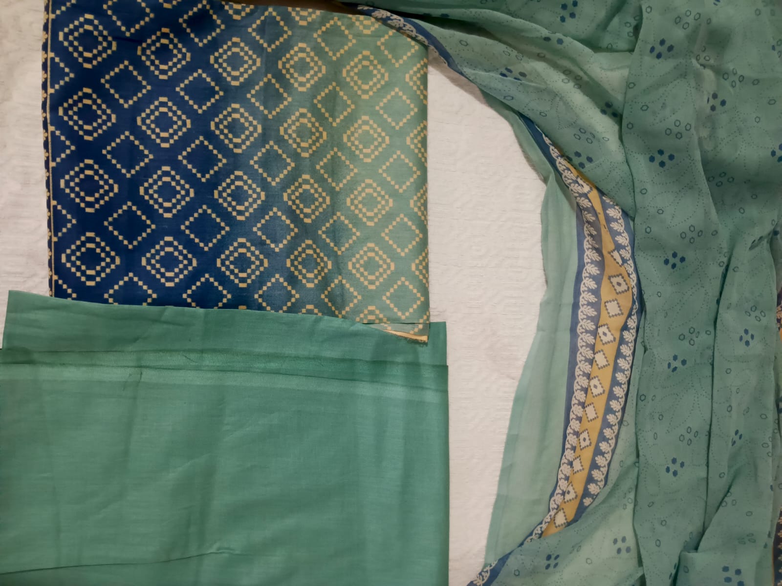 Alkaram 3 Piece Printed Lawn Suit , Women , Pakistan , Islamabad , fashion, New, Sappire image 2